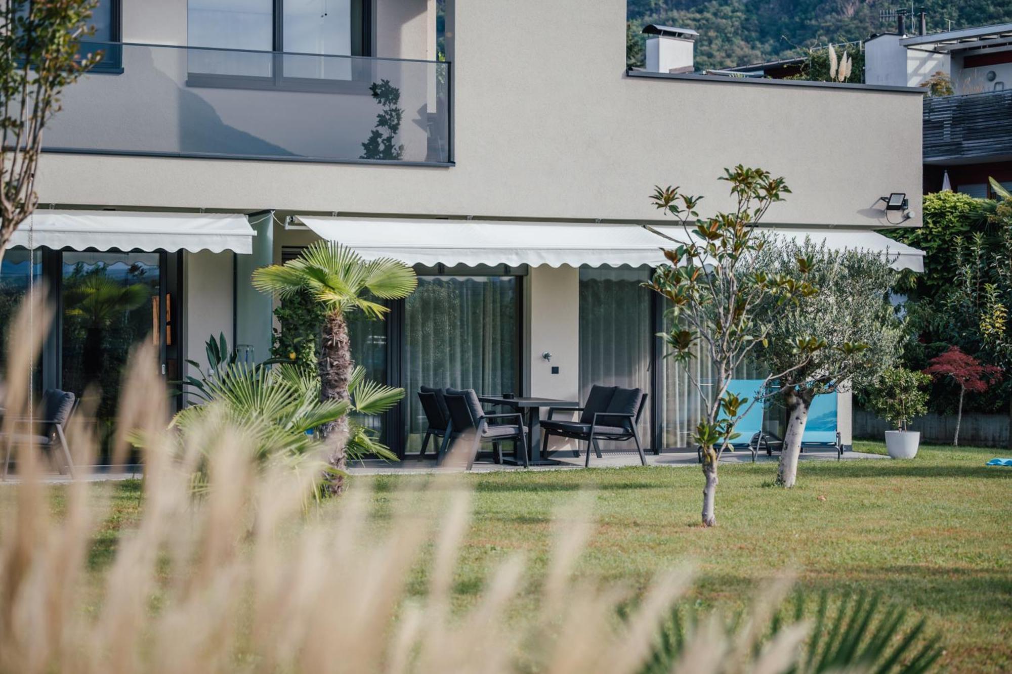 Garden Lodge Gargazzone Luaran gambar