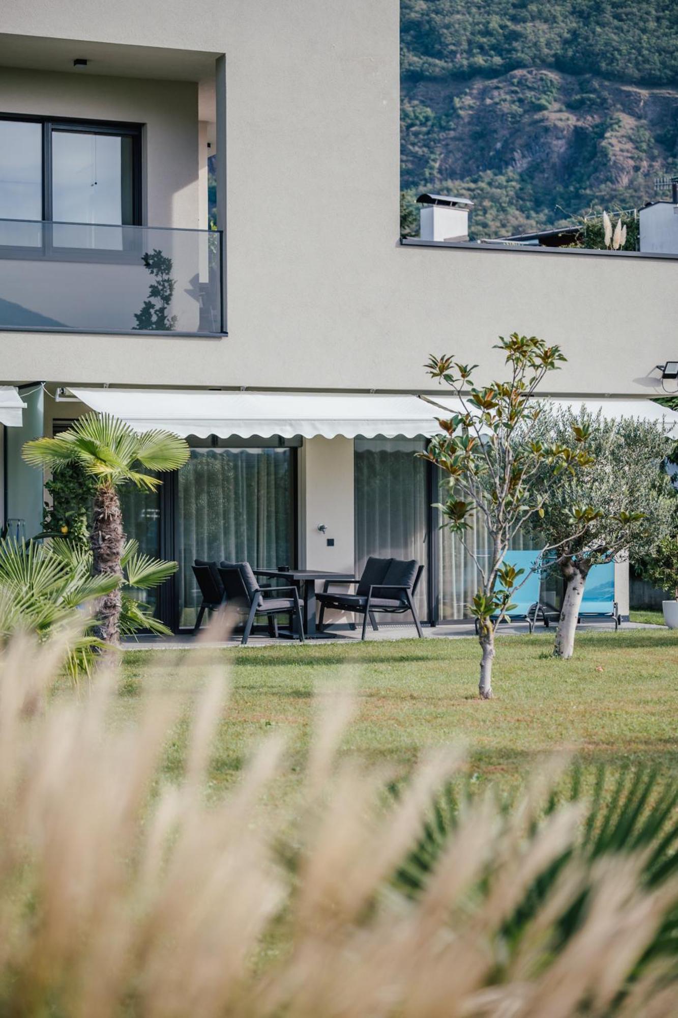Garden Lodge Gargazzone Luaran gambar